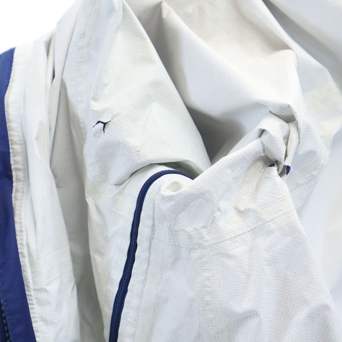 patagonia パタゴニア マウンテンパーカー S ネイビー ナイロン