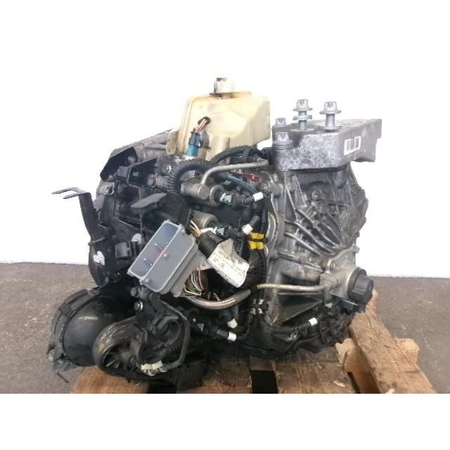 レネゲード ABA-BU14