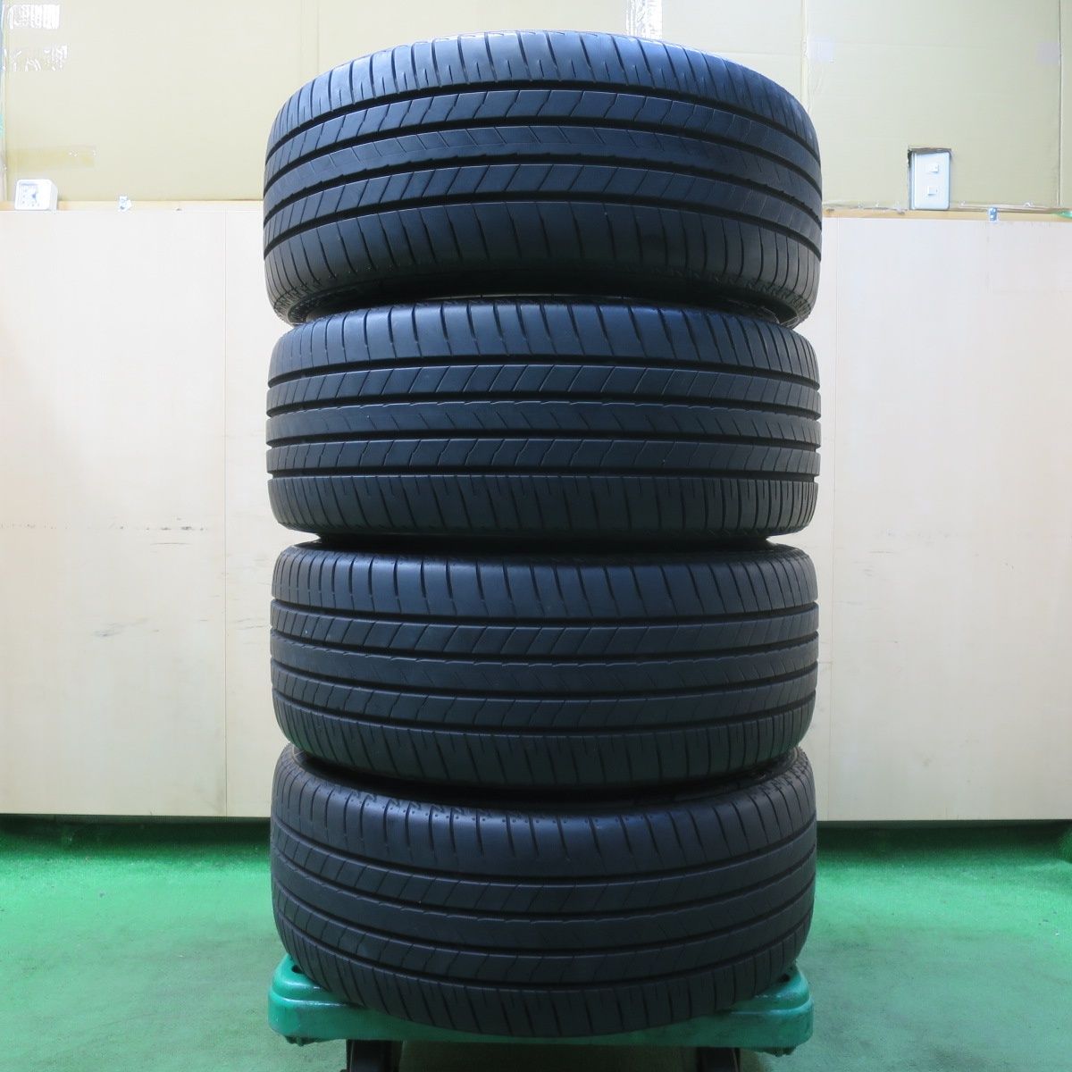 送料無料] バリ溝！23年！9.5分☆225/45R18 ブリヂストン レグノ GR001 