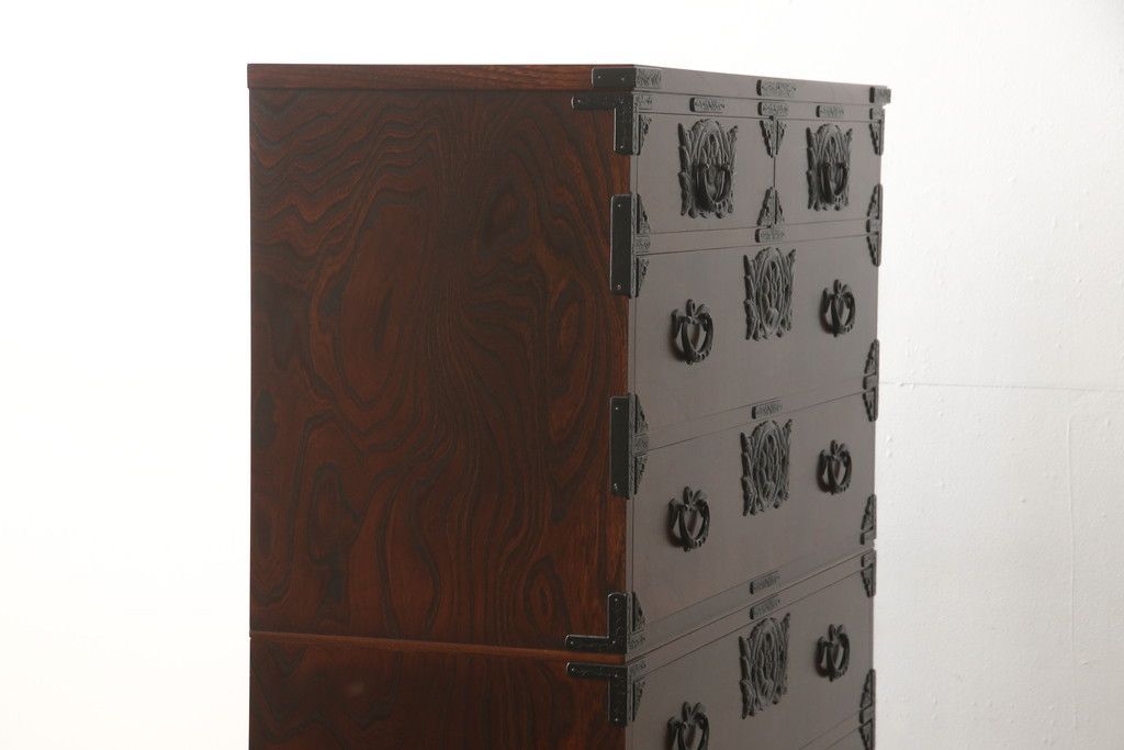 岩谷堂箪笥 (上下2段の上段)♦️別出品の下段と一緒の購入をお願いし