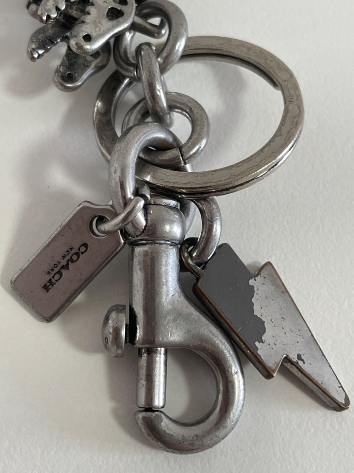 ❤️新品・未使用‼️コーチ　恐竜　キーホルダー　バッグチャーム　ダイナソー ダイナソー バッグ チャーム | コーチ(COACH) | マルイウェブ