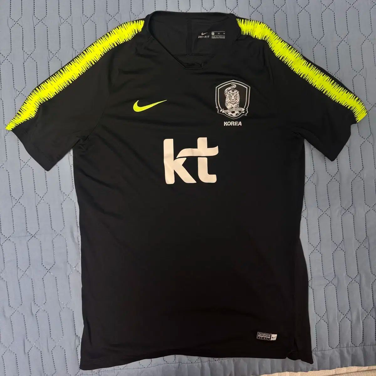 韓国代表 サッカー ウェア、パンツ セットアップ ナイキ 18 ー 20 NIKE(ナイキ) 韓国国家代表 選手用支給用 トレーニング