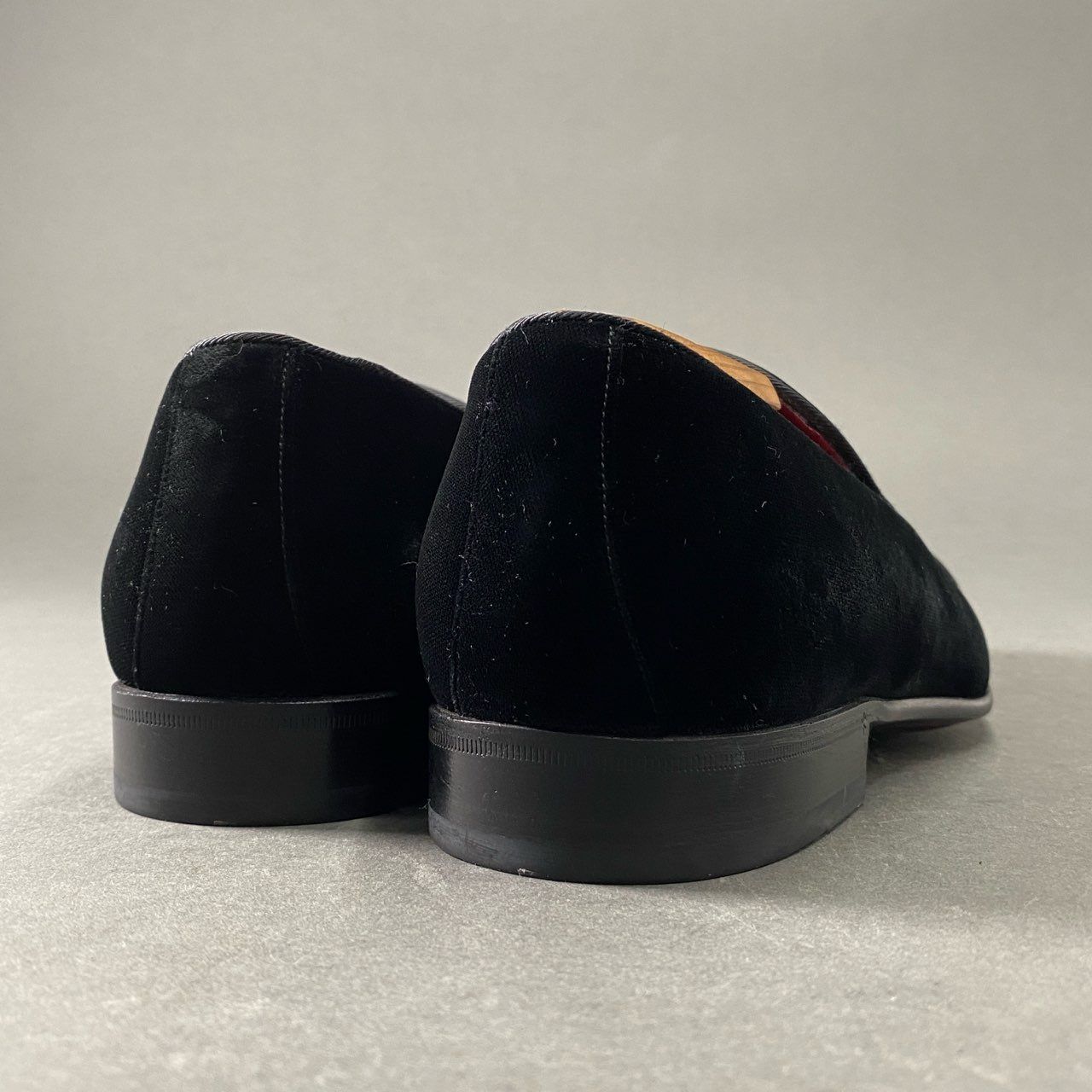 Velvet slippers in Black for Men | Dolce&Gabbana® US
