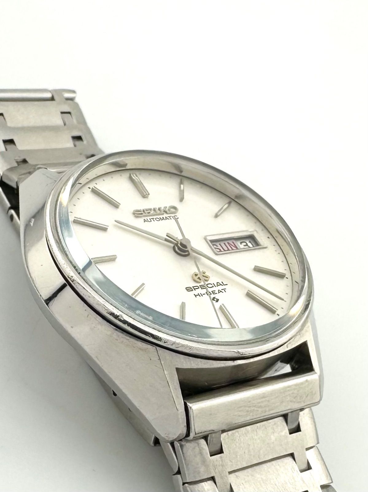 稼働 SEIKO GRAND QUARTZ 腕時計 デイデイト 2407 稼働 SEIKO GRAND QUARTZ 腕時計 デイデイト 2407