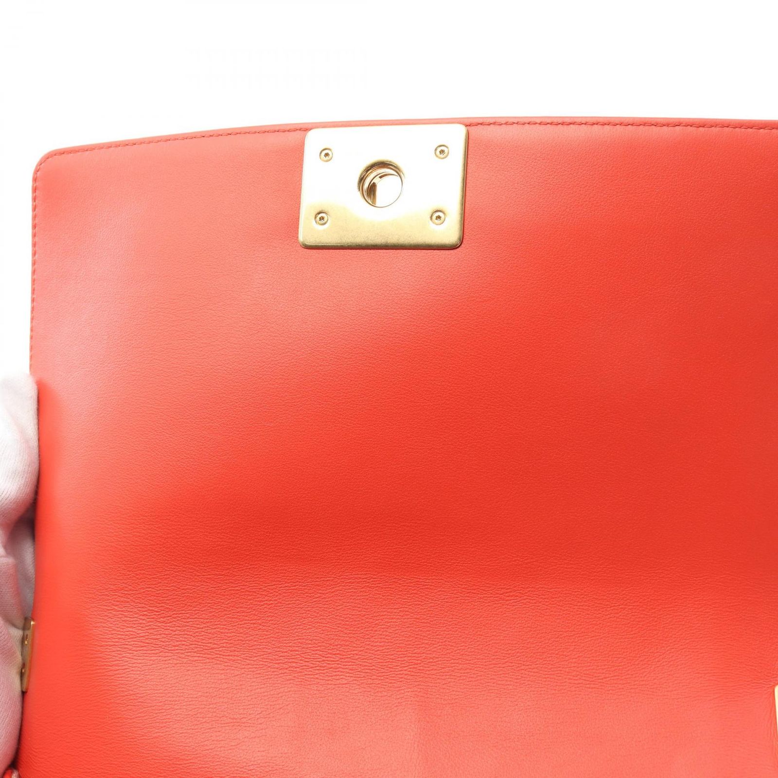 A67086 レッド