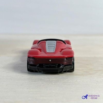 TAKARATOMY タカラトミー イトーヨーカドー配送車 46フェラーリデイトナSP3 10トヨタヤリスWRC 120フェラーリ 62ラフェラーリ トミカ      　240002230257 TAKARATOMY タカラトミー イトーヨーカドー配送車 46フェラーリ
