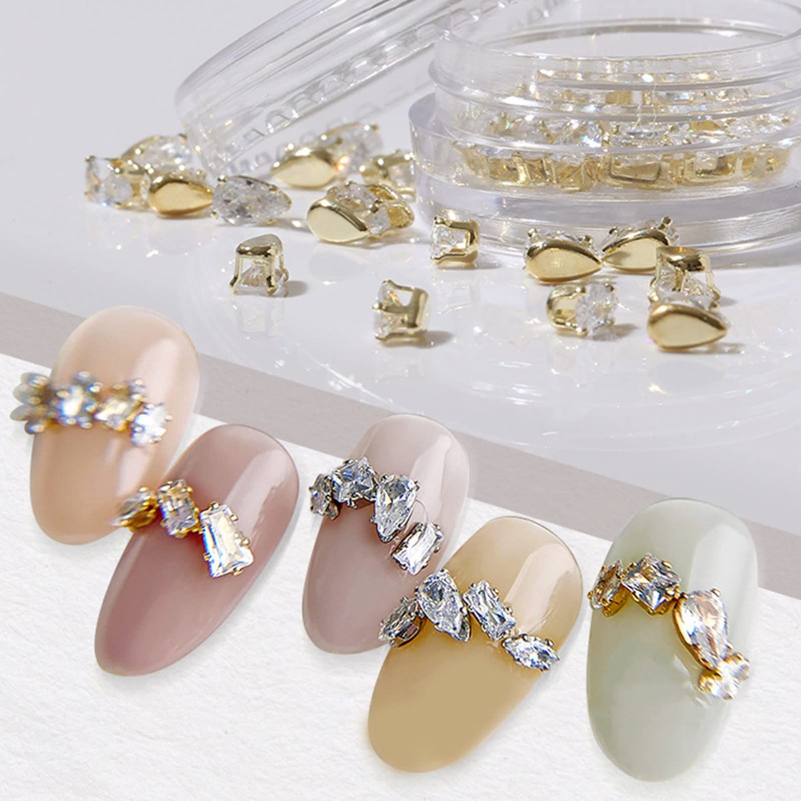 新品未開封】 小さい クリア ストーン クリスタル ネイルパーツ 四角  