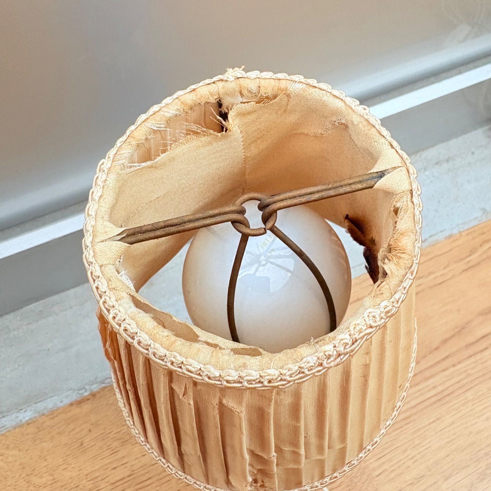 全国送料無料！ アンティークランプ ヴィンテージランプ ベッドサイドランプ 卓上ランプ