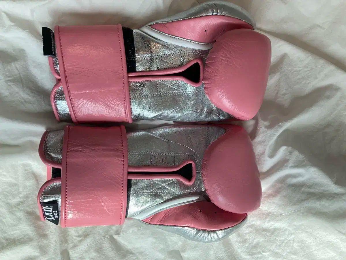 WINNING ボクシング グローブヘッドギアセットH-1900 MS-500B WINNING ボクシング グローブヘッドギアセットH-1900 MS-500B