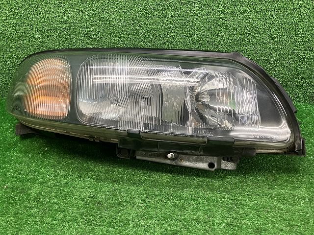 ボルボ SB V70 SB5244W クロスカントリー 左右ヘッドライト ハロゲン 