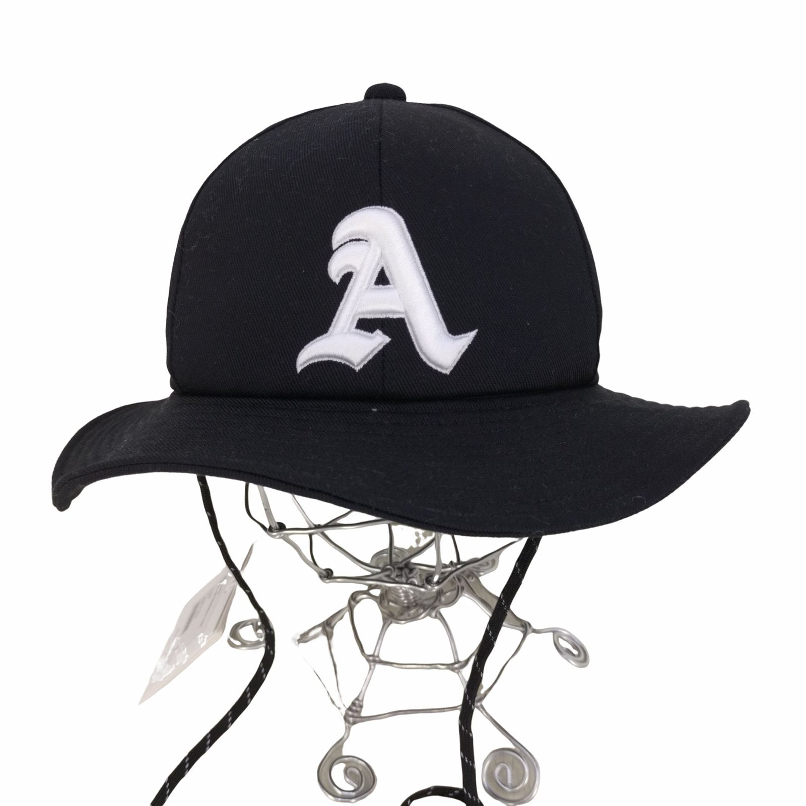 美品 AMBUSH ベースボールハット アンブッシュ 美品 AMBUSH ベースボールハット アンブッシュ - メルカリ