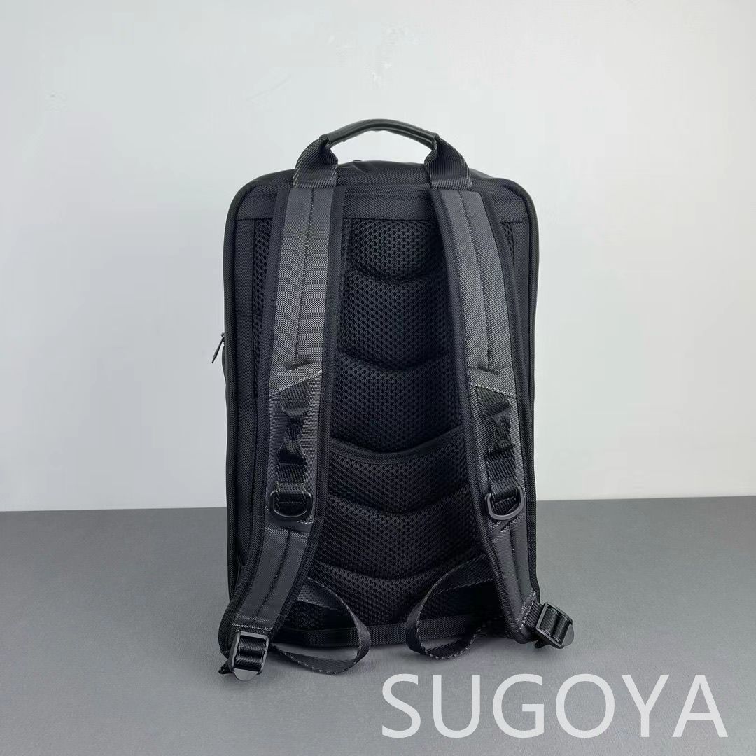 新品未使用 TUMI Esports プロ・17”・バックパック 2325006 グレーｘブラック リュック メンズ 通勤 通学 出張 旅行 日常用  大容量 おしゃれ - メルカリ