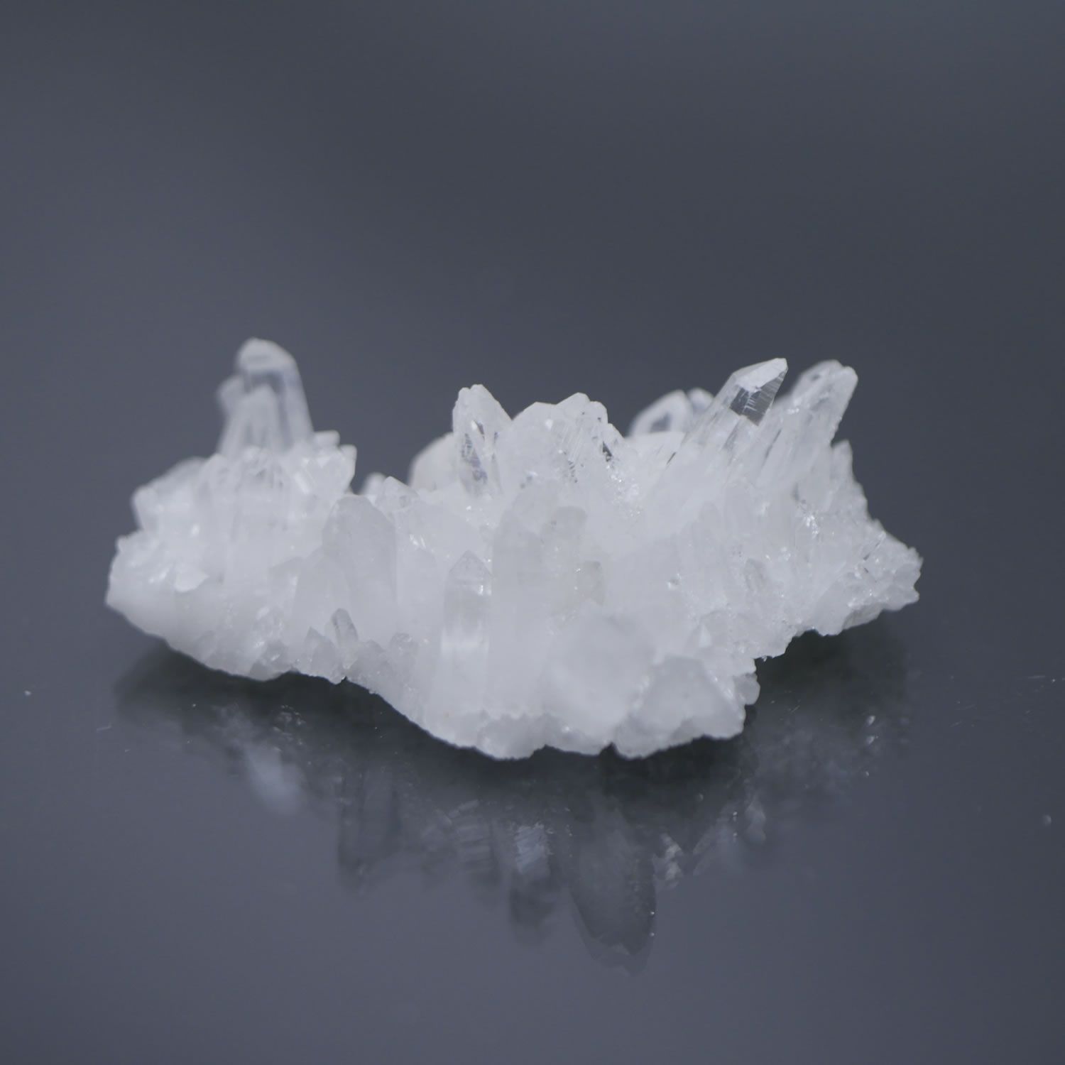 専用677g菊花水晶クラスター 淨化 天然 KK01 677g菊花水晶クラスター 淨化 天然 KK01