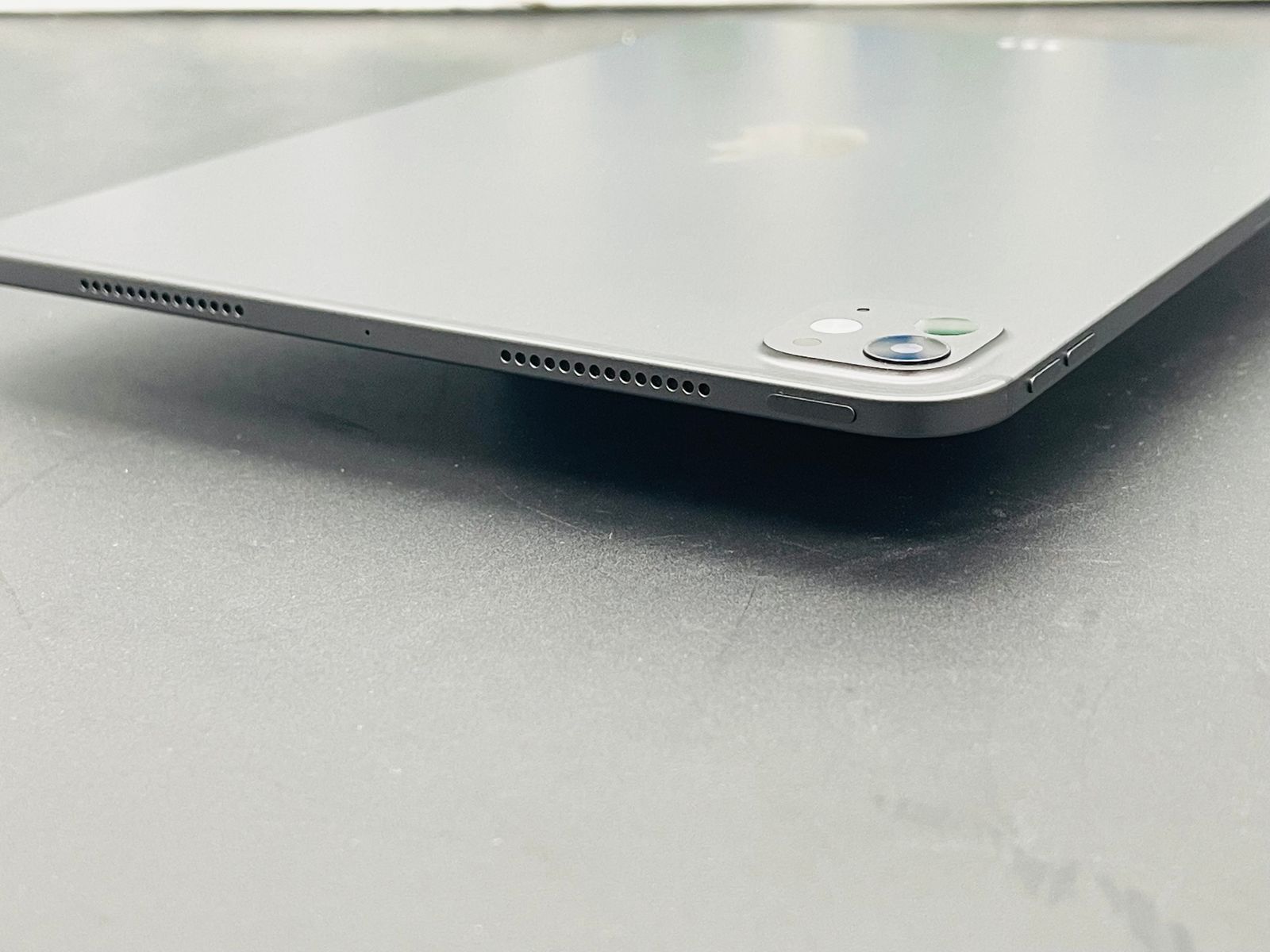 11インチiPad Pro(M4)Wi-Fiモデル 256GBシルバー 第5世代 Apple