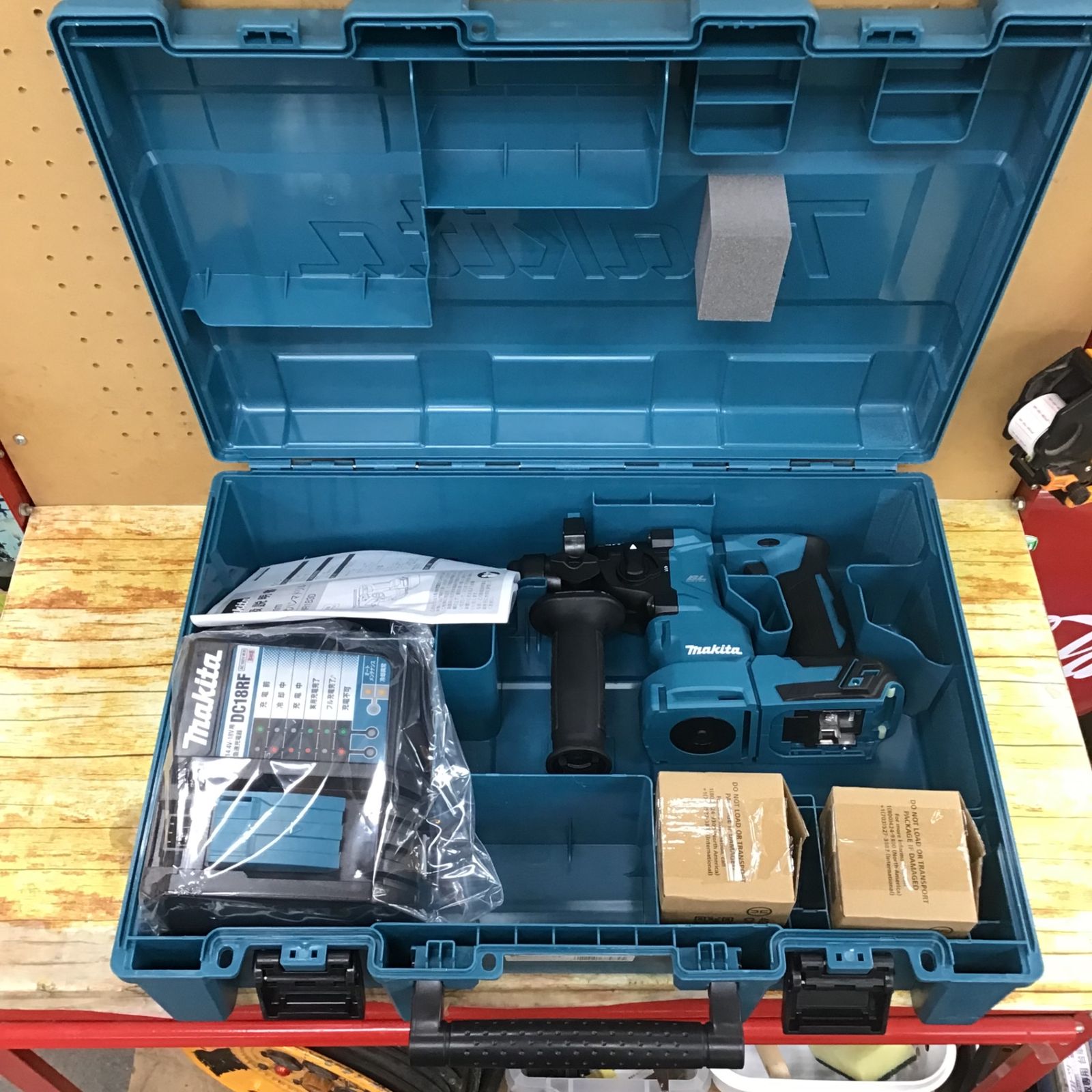 ☆マキタ(makita) コードレスハンマドリル ? HR183DRGX【川崎店】