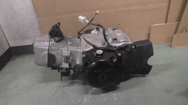 カブFI AA01-1797xxx の エンジン 1761269173