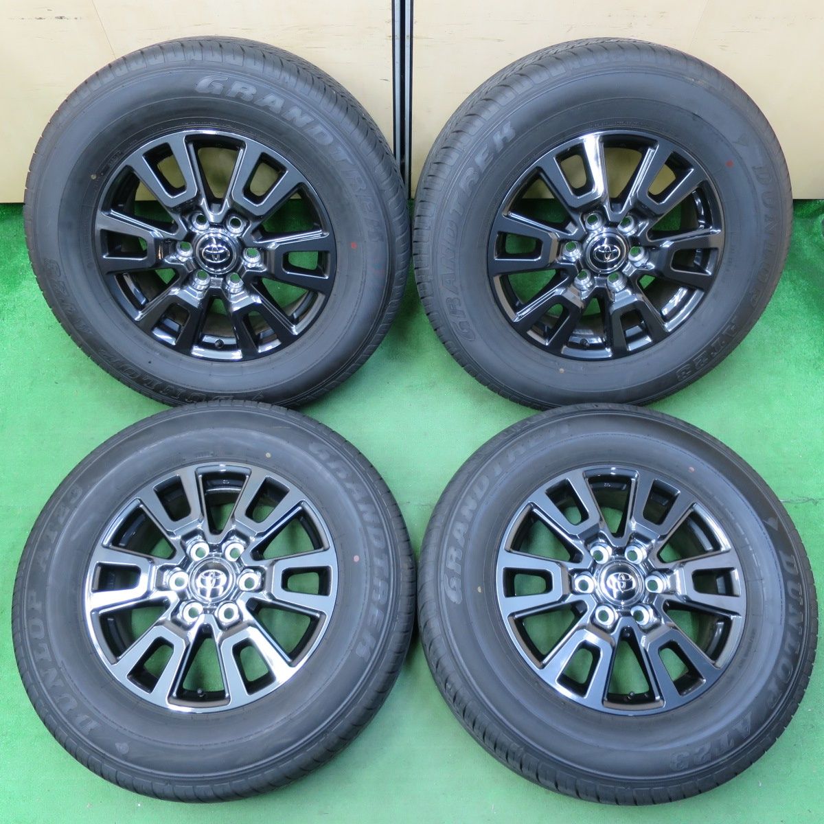 送料無料* 新車外し！24年☆トヨタ ランクル 250 VX 純正 265/65R18 ダンロップ AT23 グラントレック 18インチ  PCD139.7/6H☆4082401イノ - メルカリ