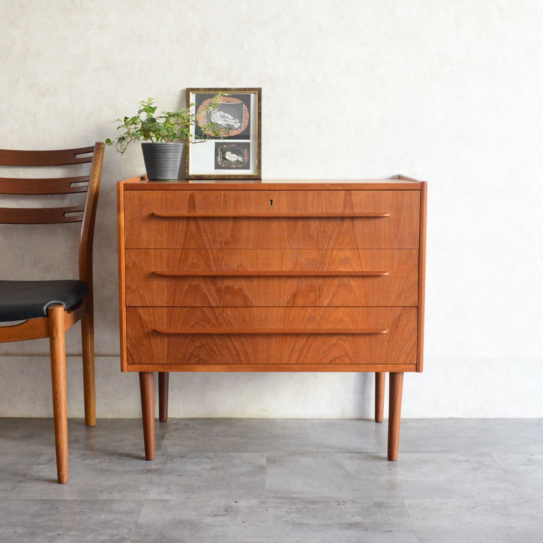 デンマーク 北欧ヴィンテージ チーク ３段チェスト 鍵付 北欧家具 洋タンス ミッドセンチュリー 北欧デザイン