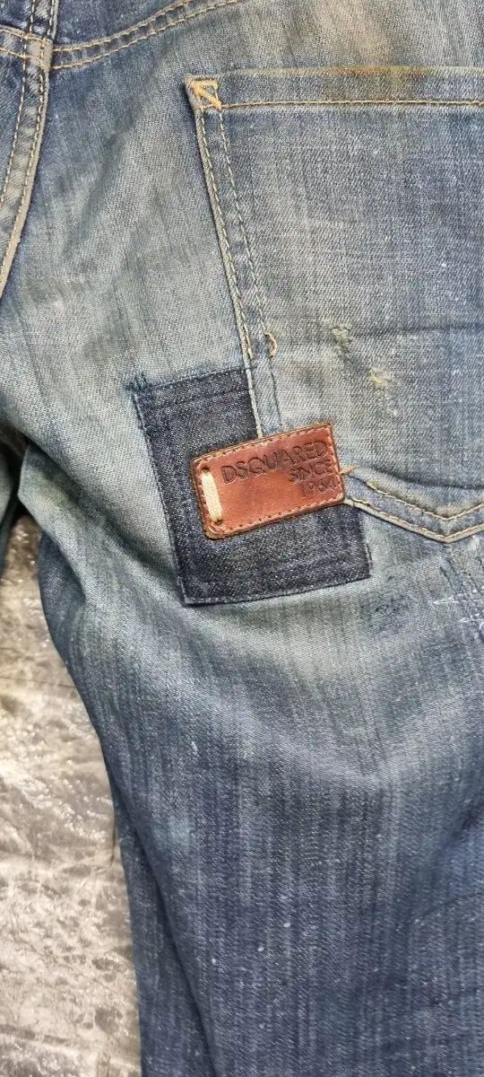 DSQUARED ディースクエアード