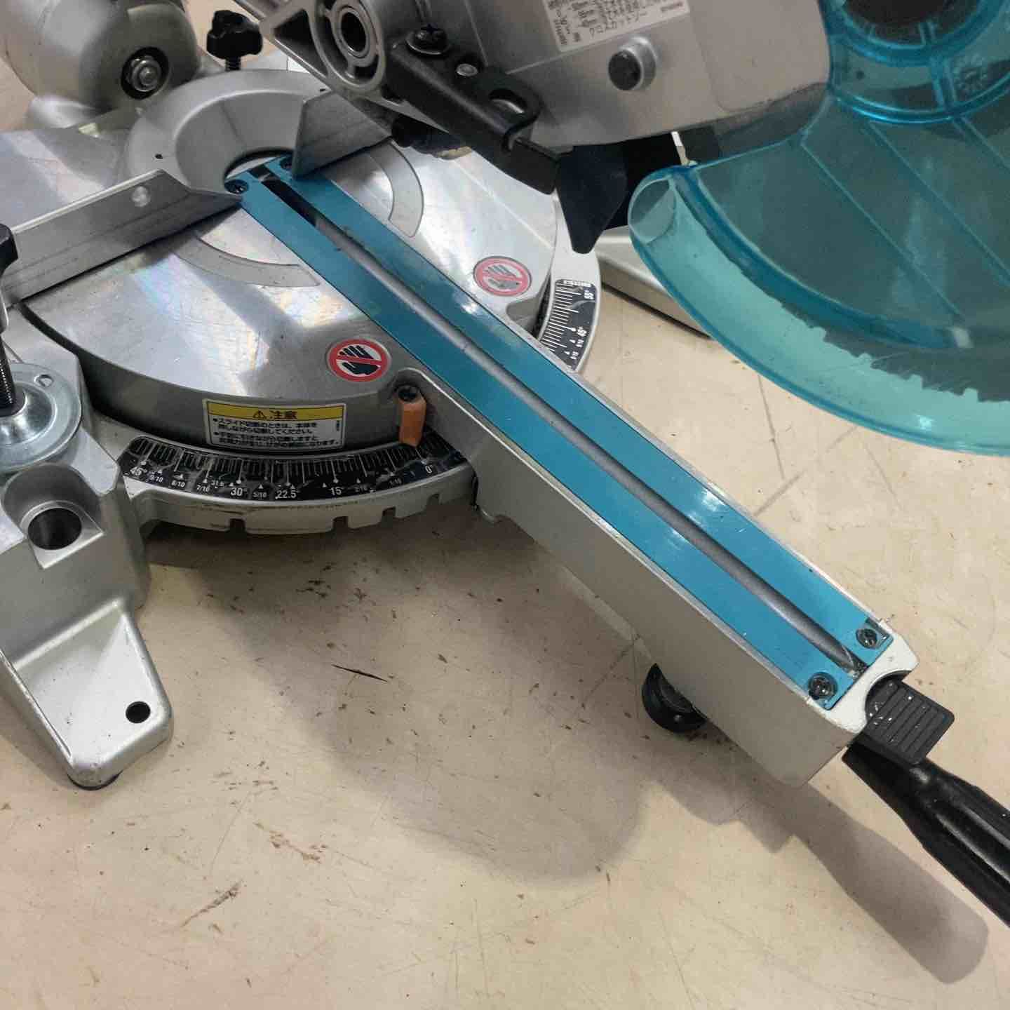 マキタ(makita) コードレススライドマルノコ LS714DZ【町田店】 マキタ(makita) コードレススライドマルノコ LS714DZ【町田店】