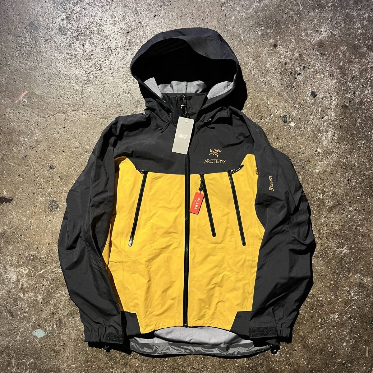 ARC'TERYX BEAMS別注 40th THETA AR JACKET S GORE-TEX