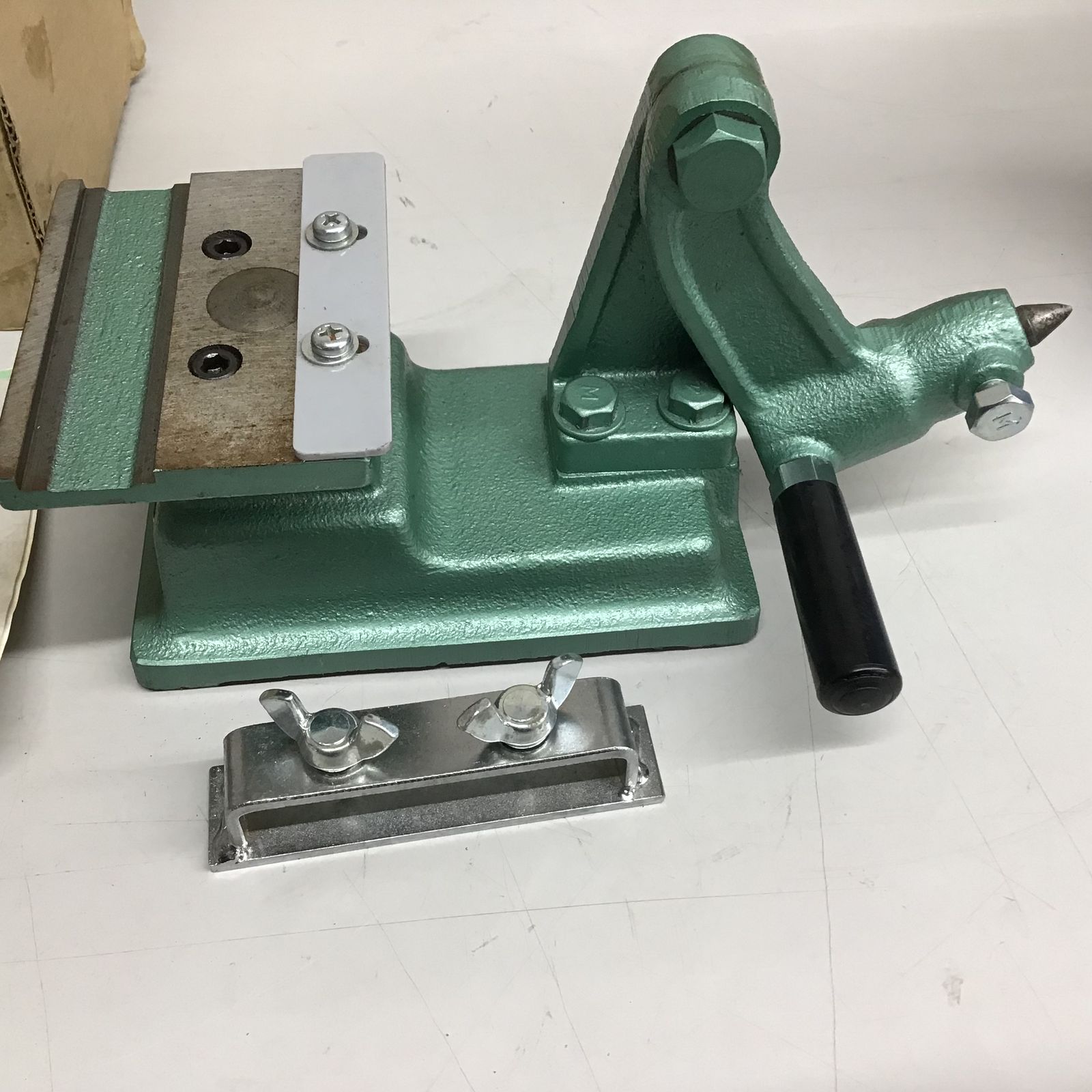 山戸製作所　カンナ刃ウラ出し機「ヒッター」 中古動作品 山戸製作所 ヒッター 鉋刃 裏出し機 ウラ出し機【戸田店】 - メルカリ