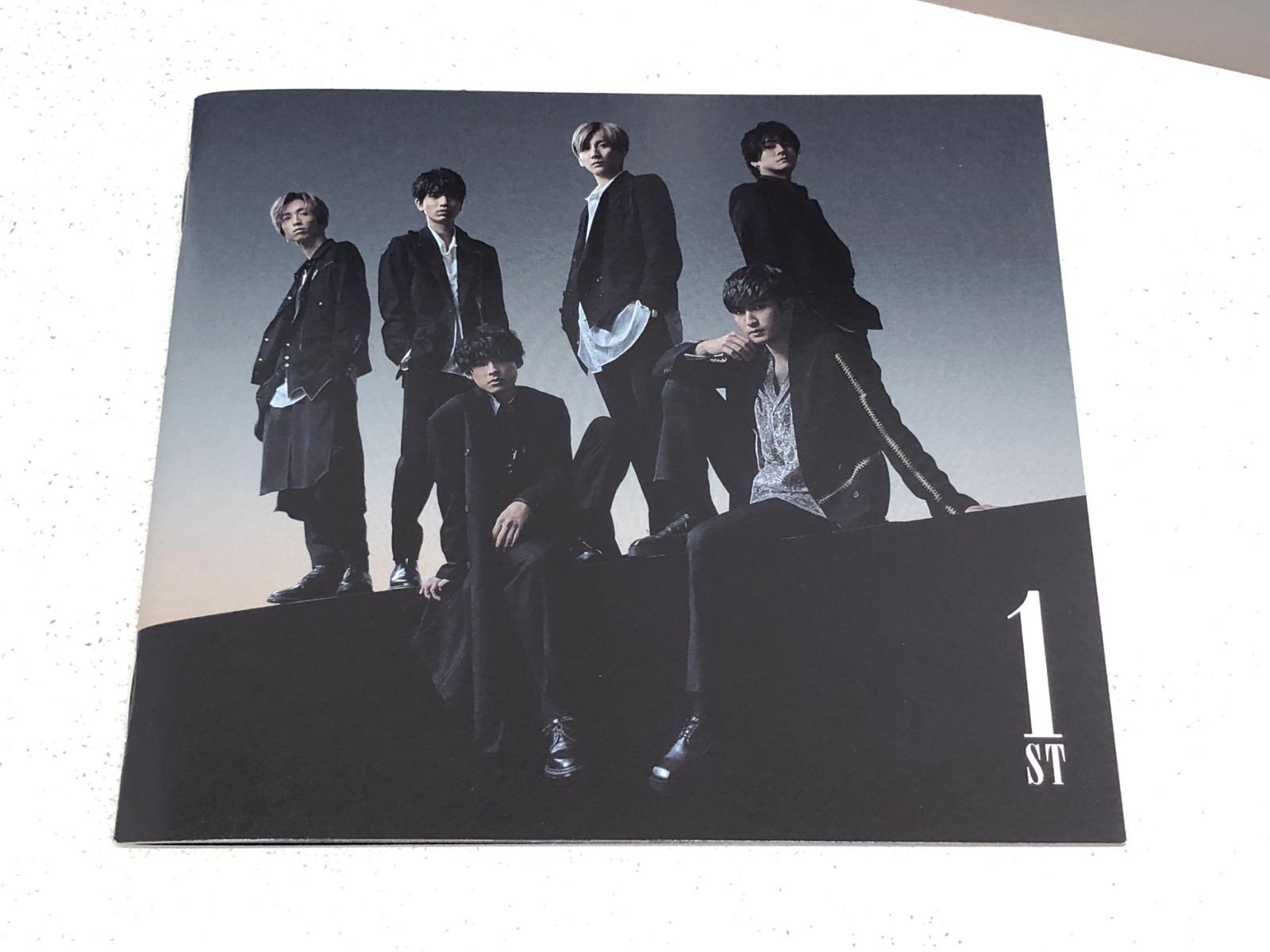 SixTONES 1ST原石盤・シングルセット SixTONES】 1ST(原石盤) | J-POP | 宅配CDレンタルのTSUTAYA DISCAS