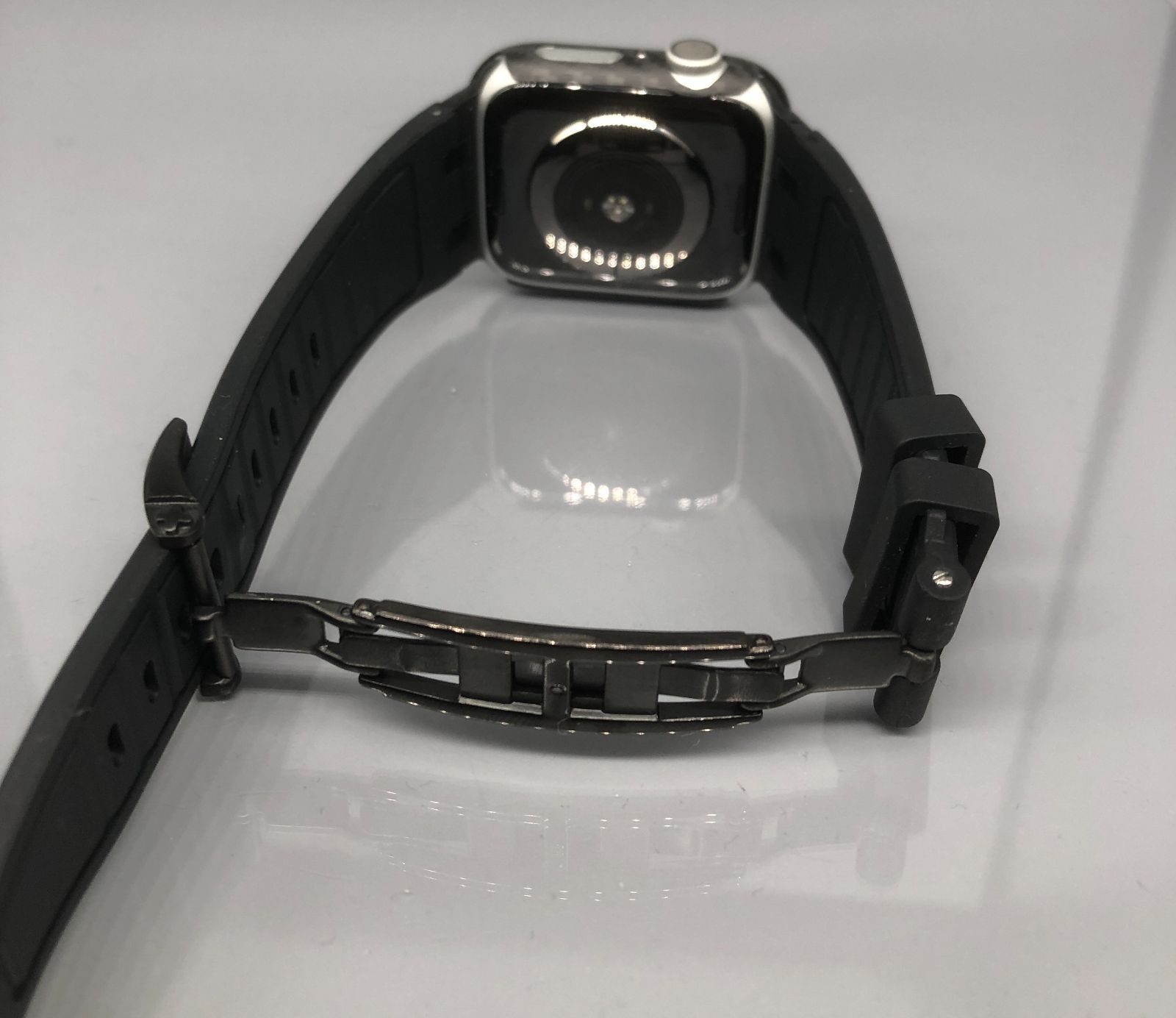 TAG Heuer ラバーベルト ブラック/レッド キミライコネン TAG Heuer