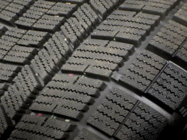 AW-1●225 45R17●4本