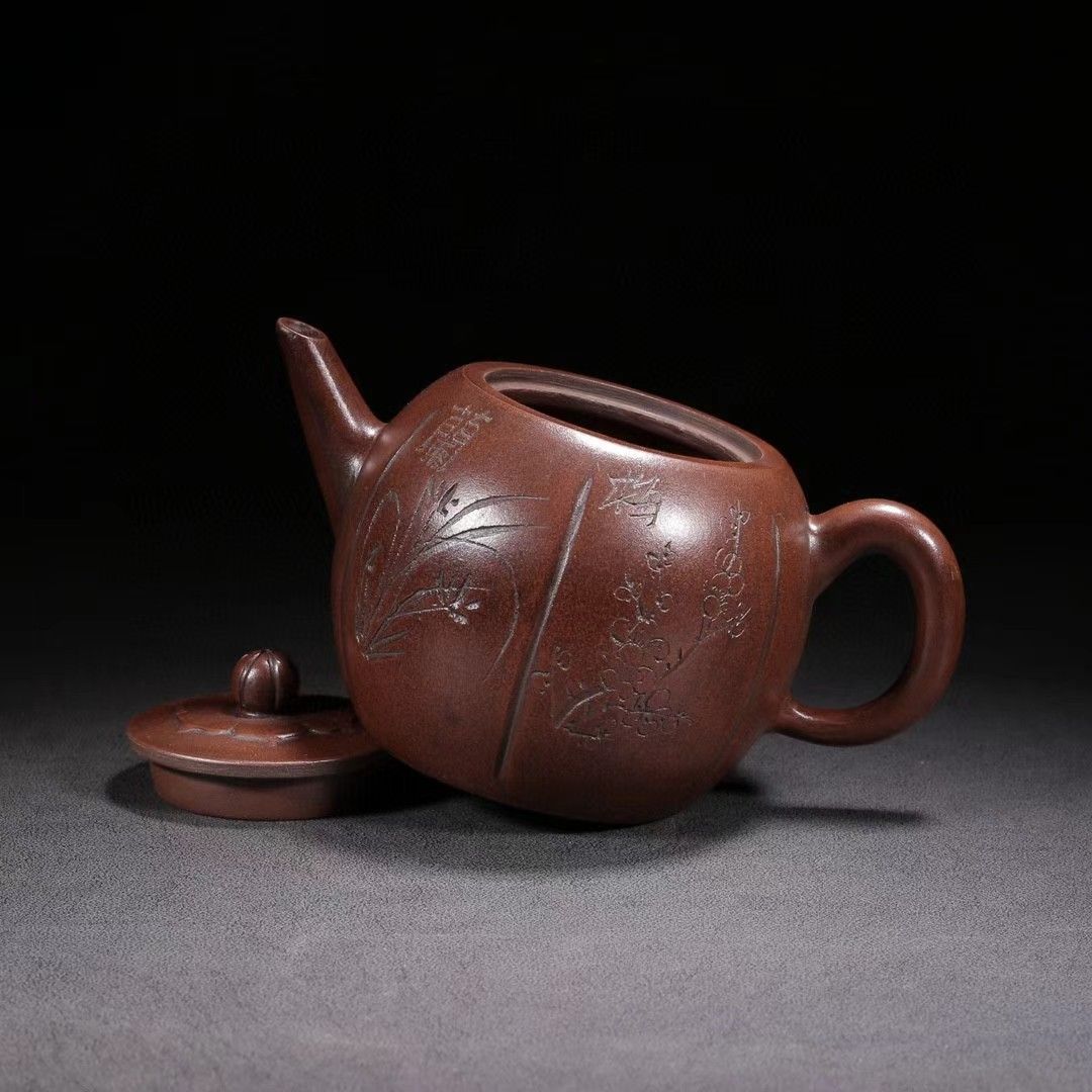 中国古玩 ☆早期收集 ・リス匹ぶどう壺・原鉱泥・紫砂手彫・茶壺 酒壺 
