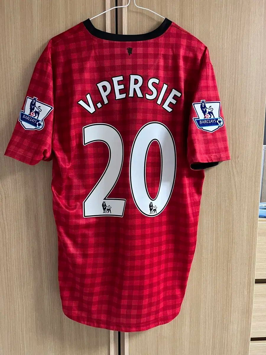 ファン・ペルシー マンチェスター 公式 ユニフォーム 美品】14-15