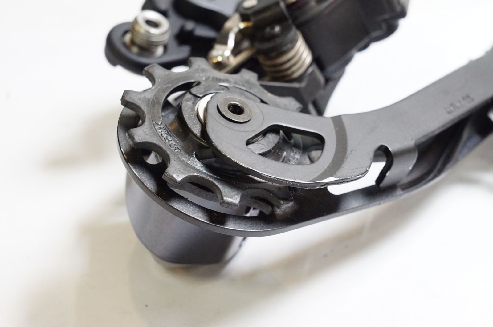 ジャンク SHIMANO 「シマノ」 ULTEGRA Di2 R8000系 (R8050