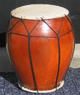 タイの両面太鼓≪ルン ウォン≫＝Ｌ＝ タイ楽器