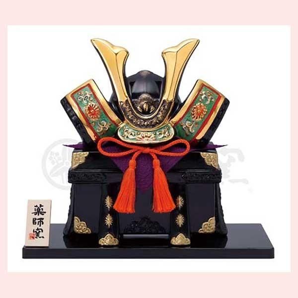 新品未使用　九谷焼　五月人形兜端午の節句子どもの日陶器置物オブジェインテリア飾り みよし漆器本舗 五月人形 染絵出世兜飾り 白藍 薬師窯 コンパクト