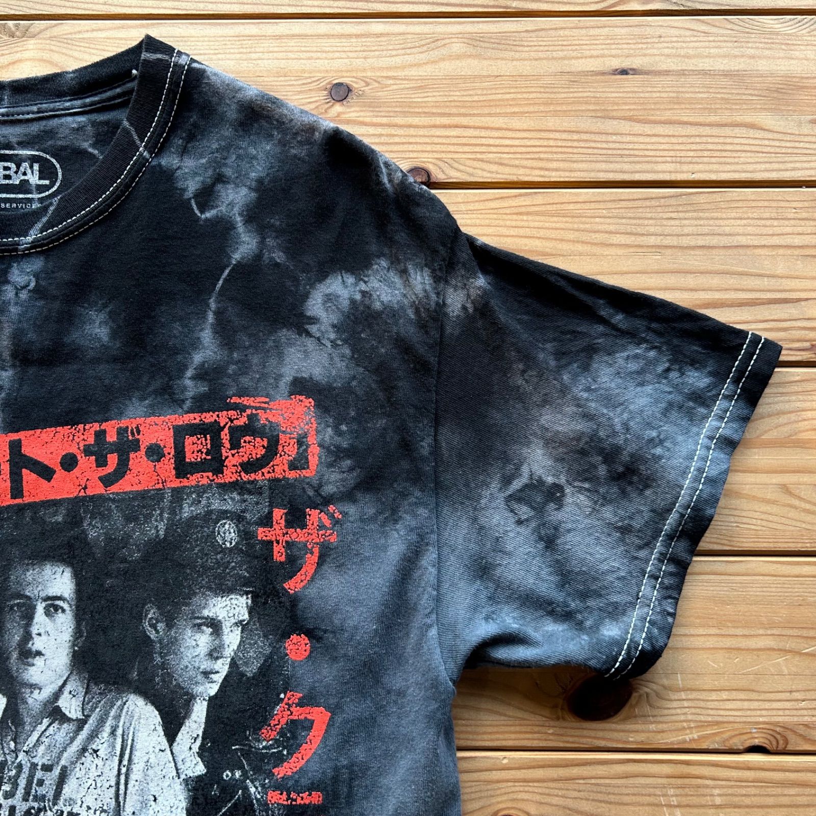 THE CLASH ザ・クラッシュ 「アイ・フォート・ザ・ロウ」ハマースミス宮殿の白人 バンドTシャツ 古着 S/M - メルカリ