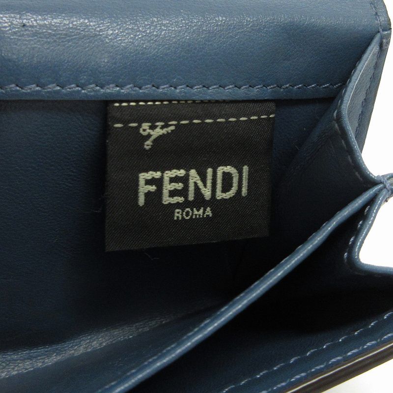 【未使用】FENDI ピーカブー　二つ折り財布　ターンロック フェンディ FENDI ピーカブー ターンロック 二つ折り財布