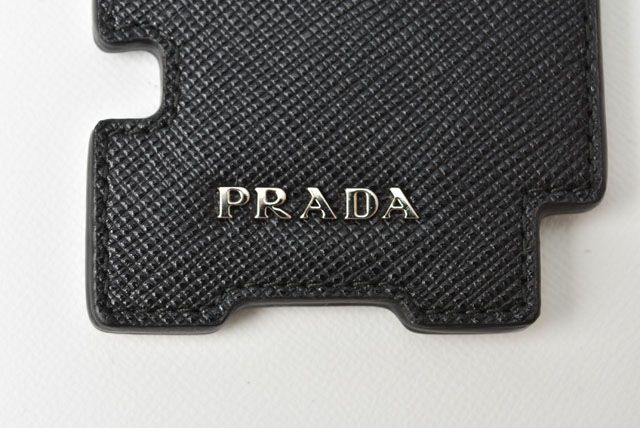 プラダ　キーホルダー　ブラック Amazon.co.jp: [Prada] [プラダ] キーホルダー キーリング
