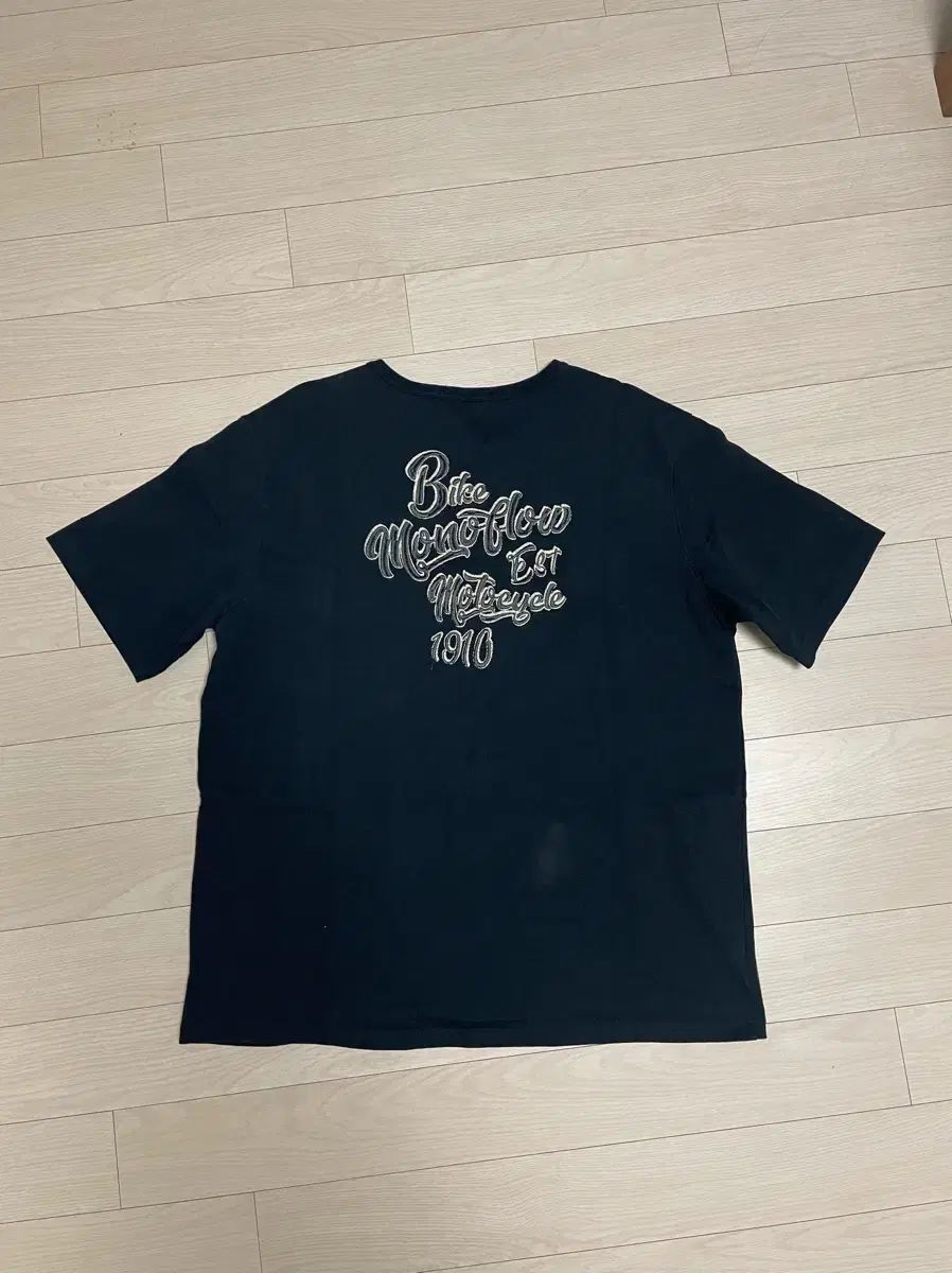 ヘビーコットン 刺繡 Tシャツ