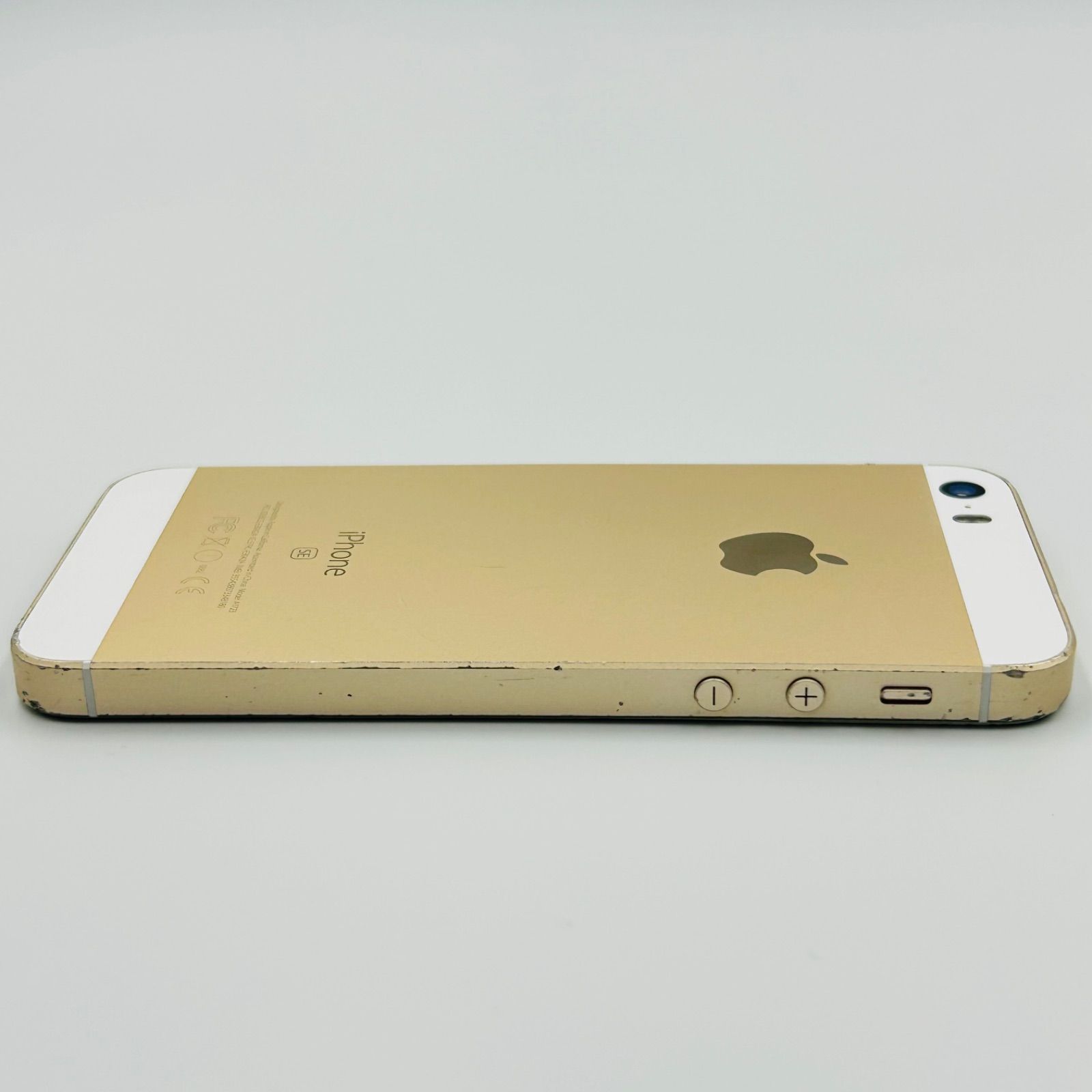 iPhoneSE第一世代　SIMフリー　16GB Apple iPhone SE 第1世代 容量 16GB A1723 SIMフリー 傷あり 管