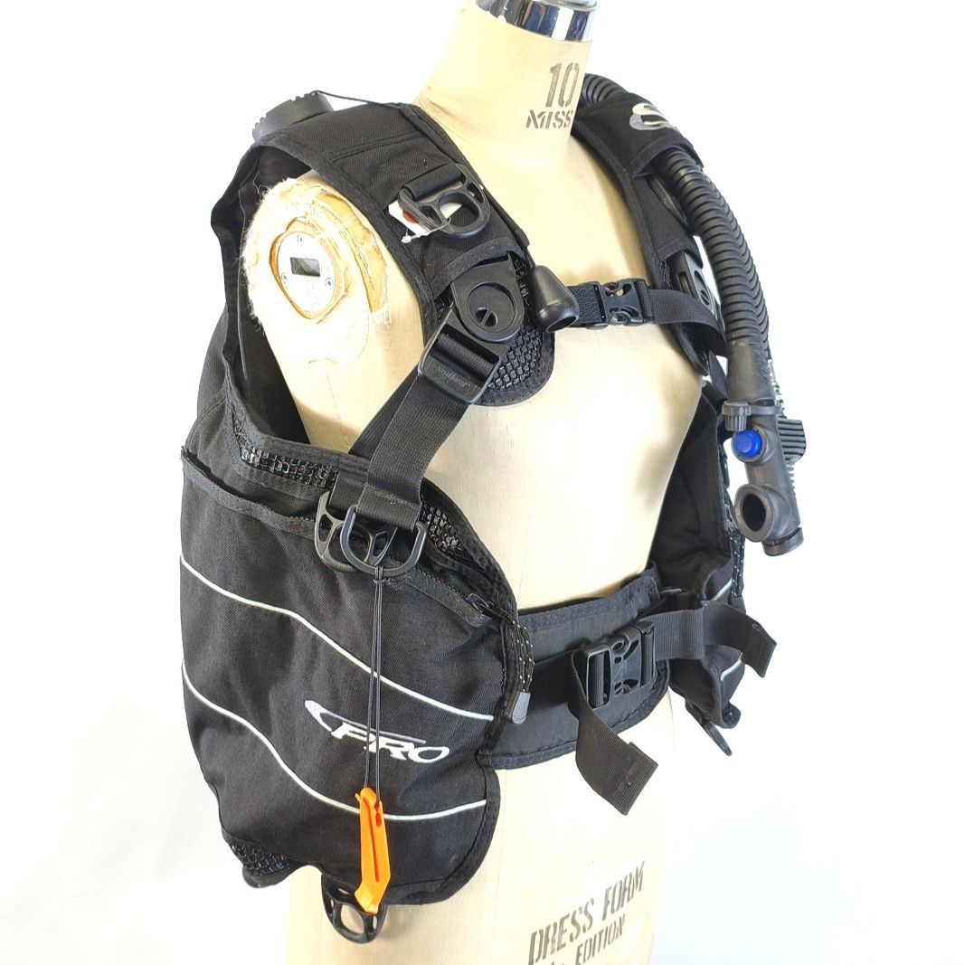  OH済 SeaQuest シークエスト PRO BCジャケット Sサイズ BC-251001 D BCジャケット ダイビング シュノーケリング