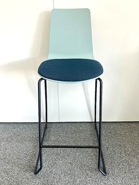 コクヨ ミケット ハイチェア 背 ホワイトターコイズ 座 ナイトブルー カウンターチェア スツール オフィス ミーティング