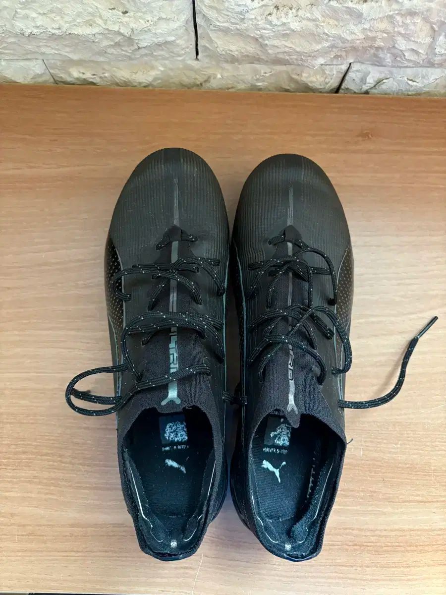 プーマ ウルトラ 5 FG サッカーシューズ 260