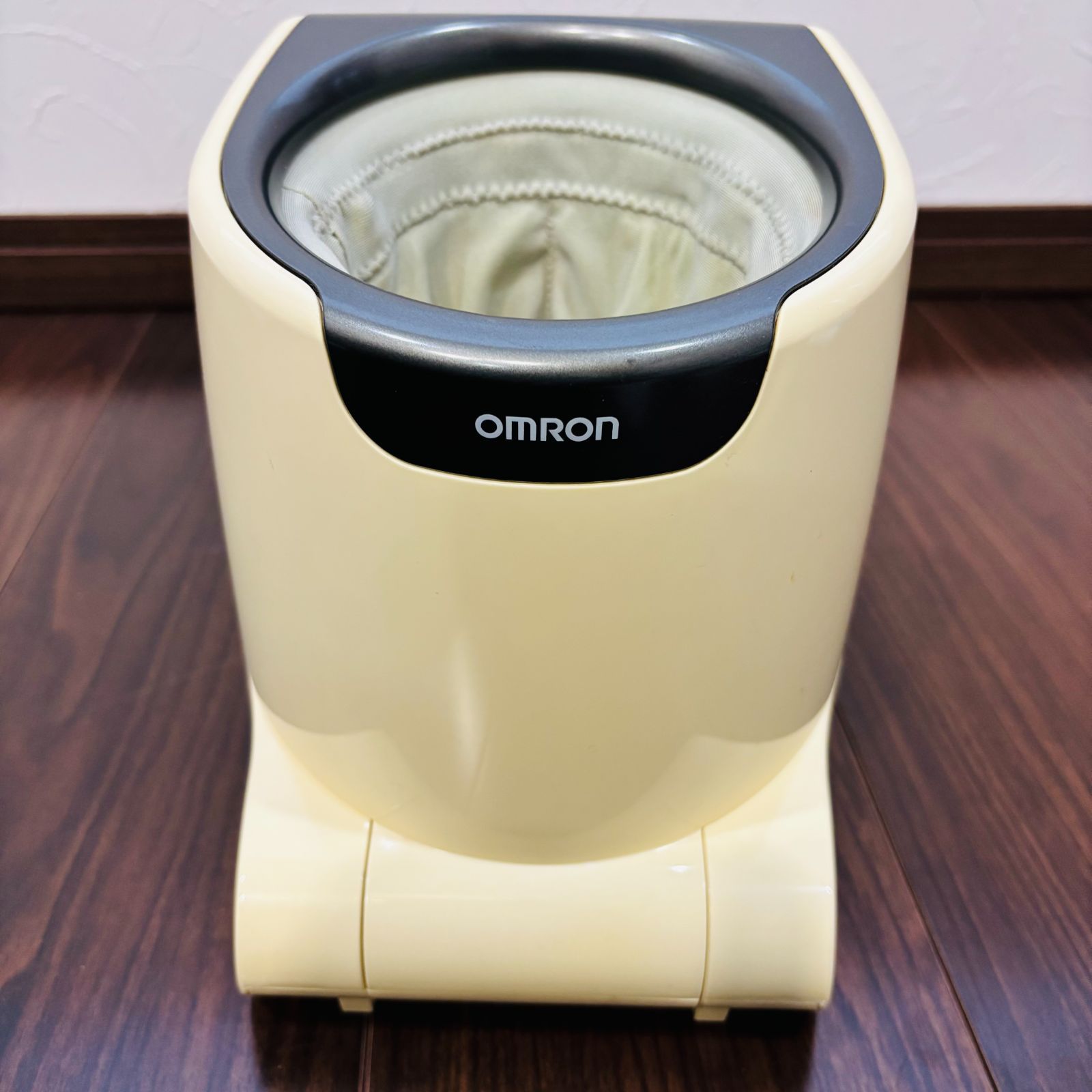 オムロン