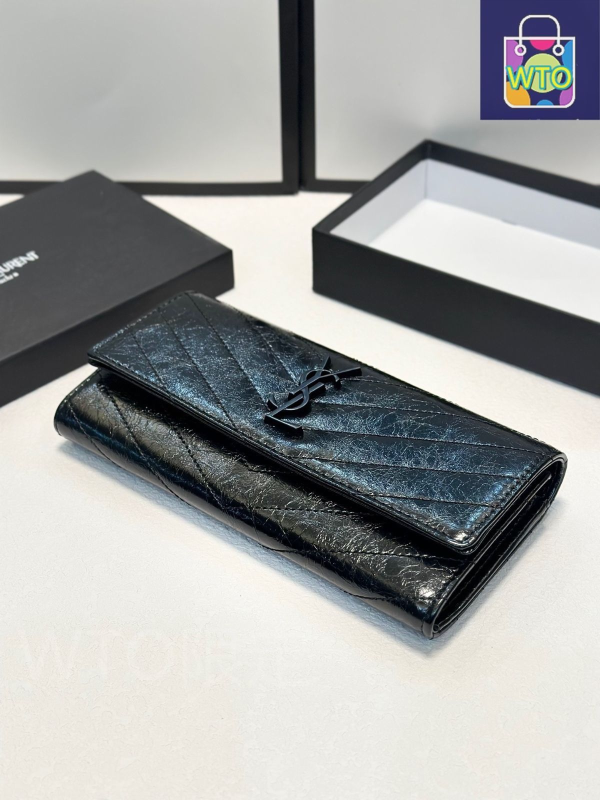 Saint Laurent 820441AAEKE1000 関税送料込 カサンドラ マルチストランドブレスレット（レザー） | Saint