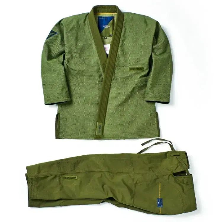 柔術 Jiu-Jitsu ヴァンガード デュオトン 軍隊 胴着 A2