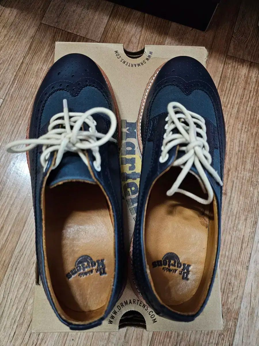 DR. MARTENS ドクターマーチン 靴