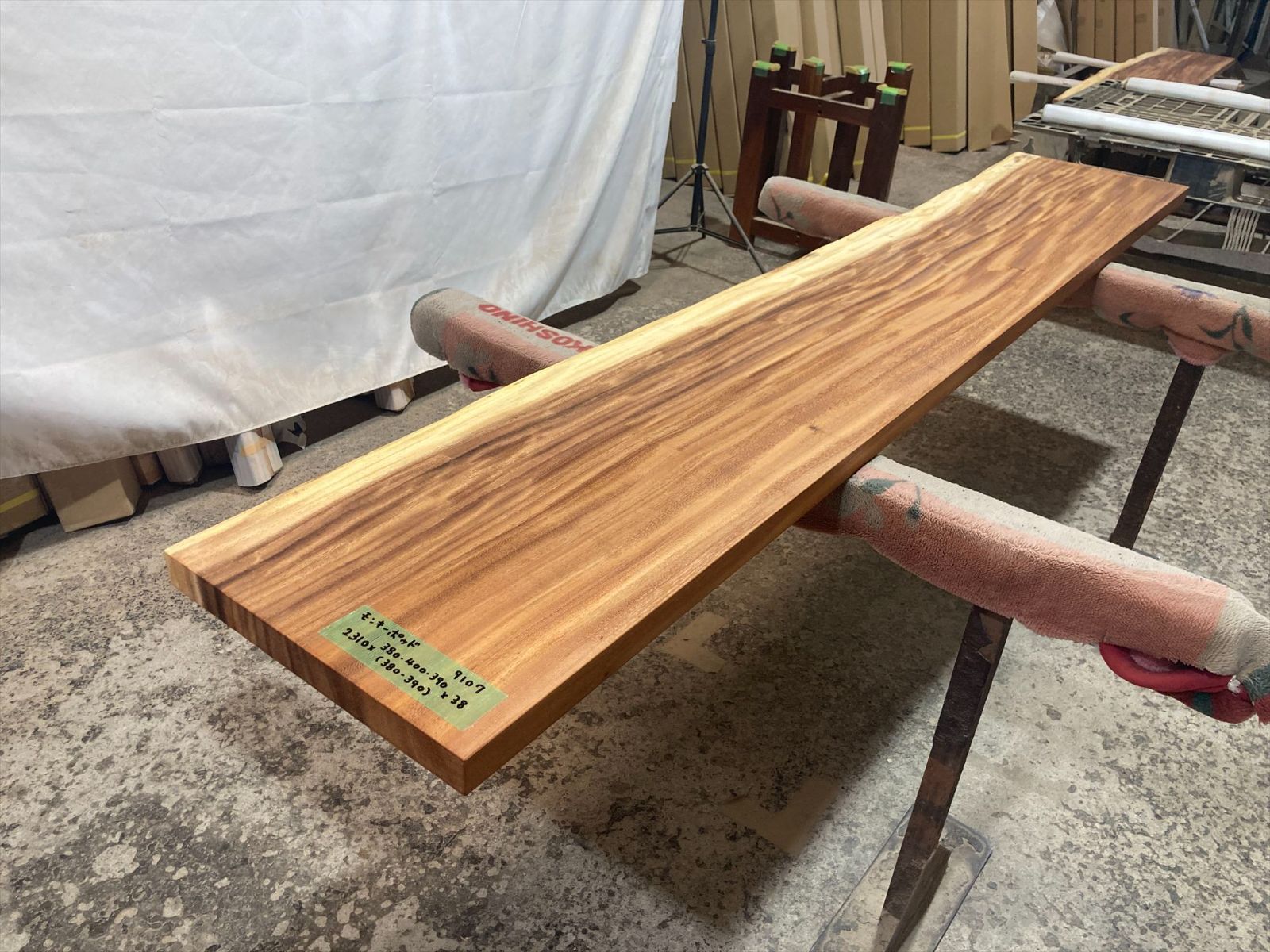 一枚板 テーブル ダイニングテーブル 楠 180cm 座卓 兼用 一枚板 4人用