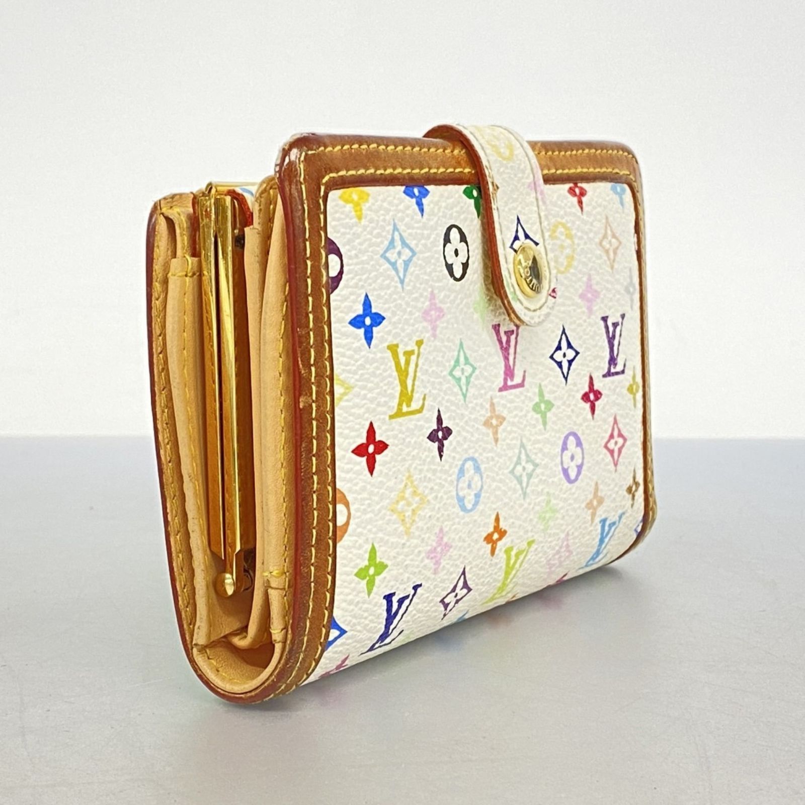 Vuitton