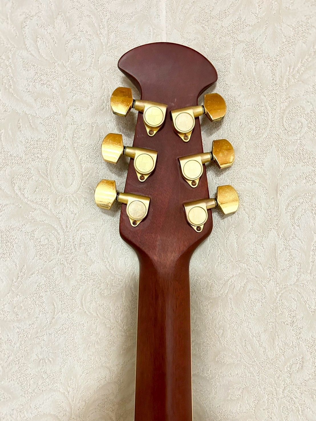 Ovation Celebrity Deluxe CC257 オベーション セレブリティー