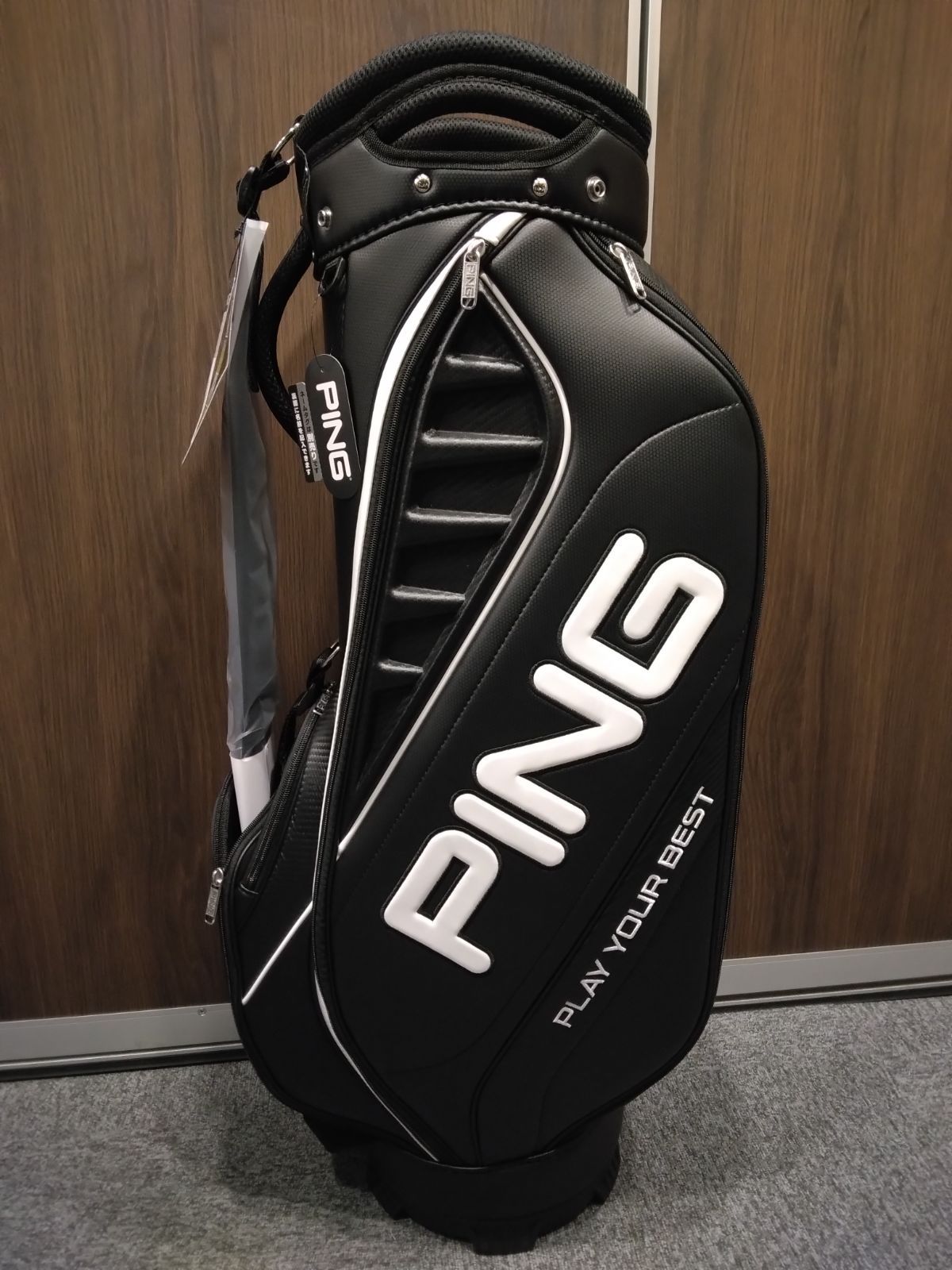 【新品】PING キャディバッグ CB-U2505 ネイビー Amazon.co.jp: ピン（PING） キャディバッグ CB-U2505 XLT NV